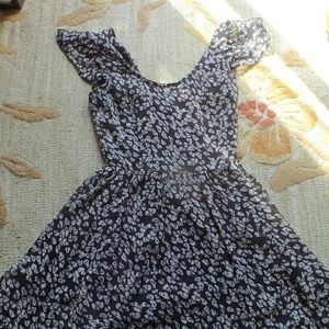 Royal Bones - Cute, frilly skull print dress